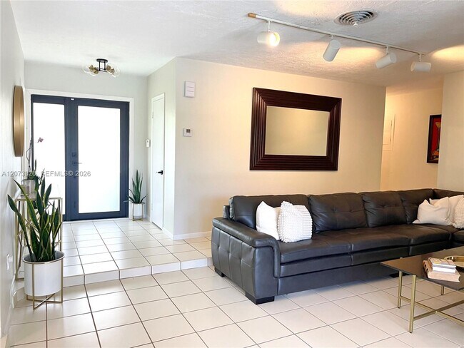 Foto del edificio - 8522 SW 148th Terrace
