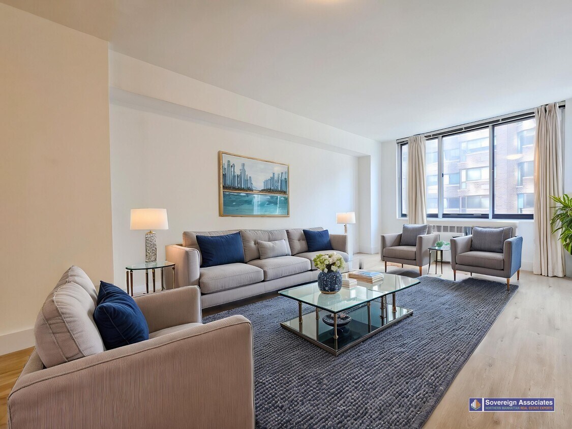 Foto principal - 1735 York Ave