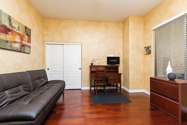 Foto del edificio - 7317 N 85th Ave