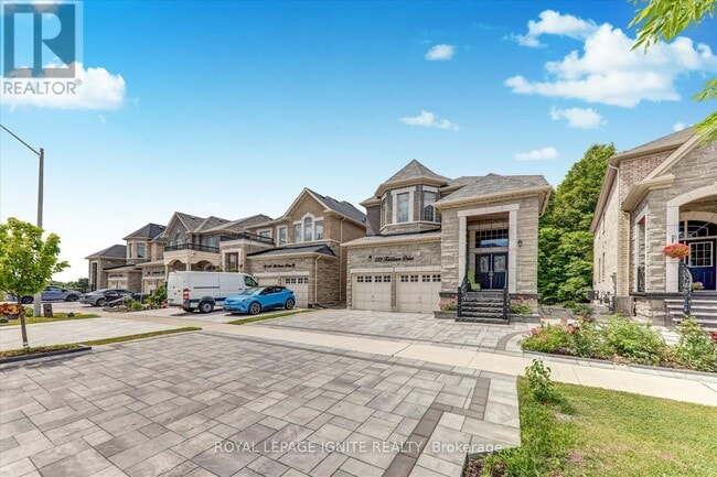 Building Photo - 533 Kirkham Dr