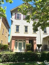 Building Photo - 1363 Sycamore Ave