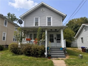 Building Photo - 308 Mc Clure Ave