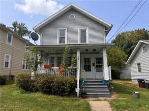 Building Photo - 308 Mc Clure Ave