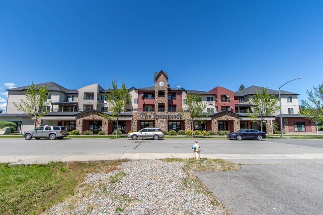 front view of building - 310 N Promenade Loop
