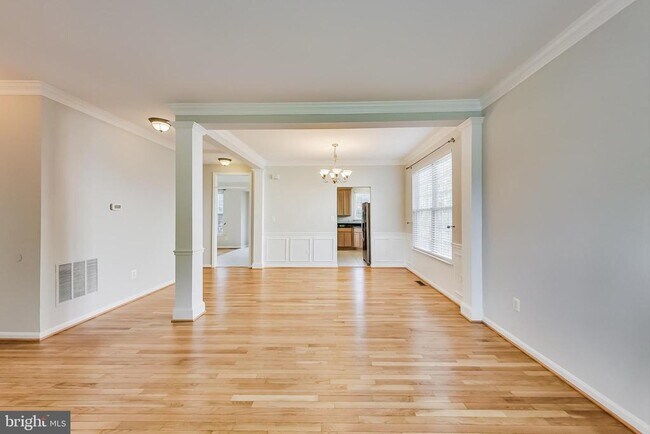 Foto del edificio - 43537 Clivedon Ct