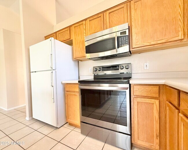 Foto del edificio - 2321 E Remington Pl