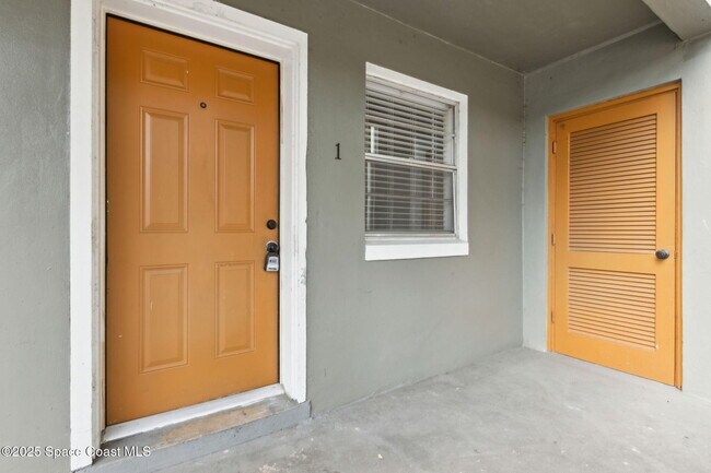 Foto del edificio - 311 S Brown Ave