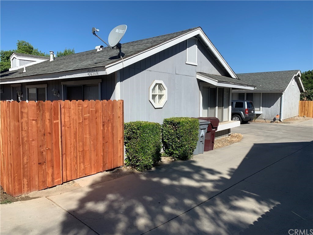 Primary Photo - 43650 C St