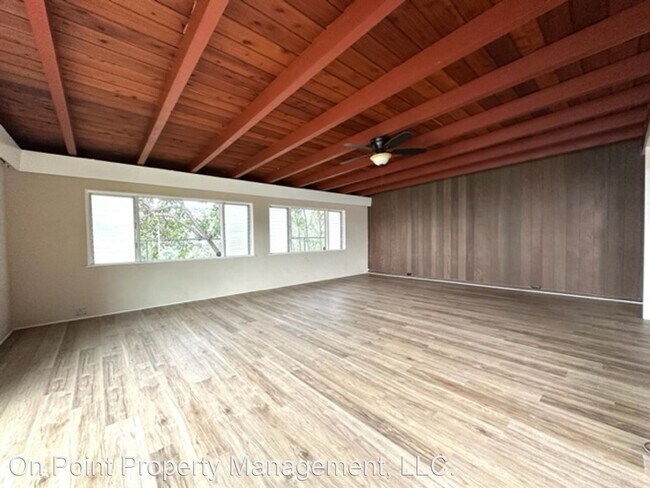 Foto del edificio - 3 br, 2 bath House - 98-958 Kaamilo St.