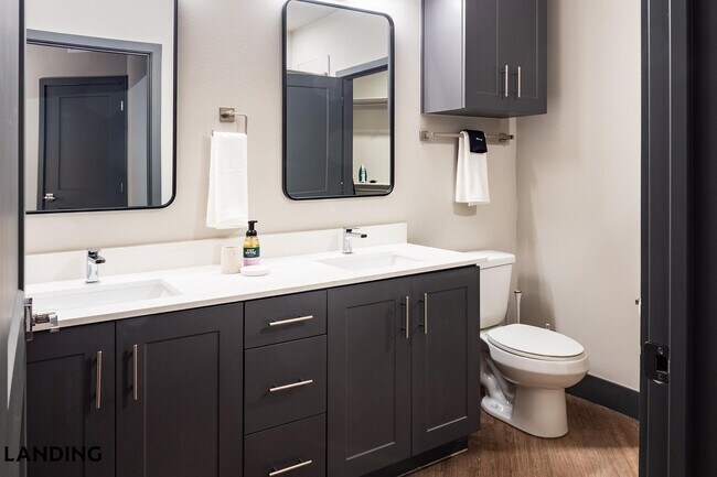 Foto del edificio - 415 E 2nd St S