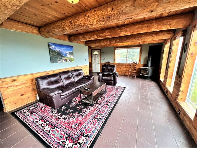 Foto del edificio - 386 Red Tail Ridge Rd