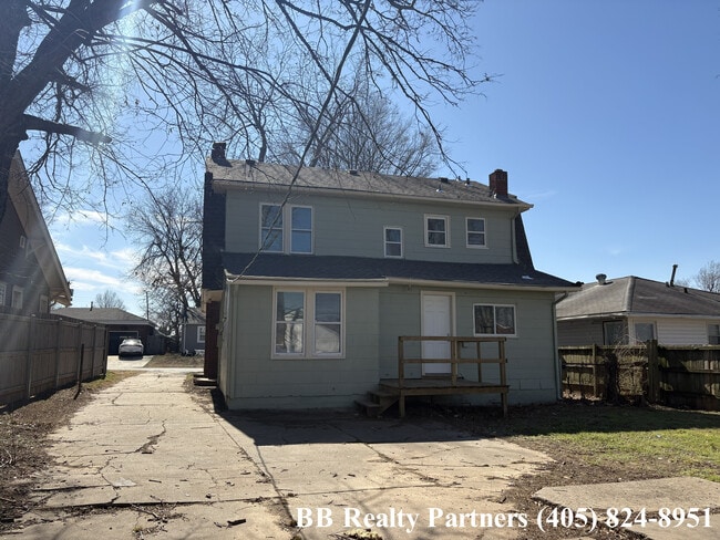 Foto del edificio - 2011 E 12th Pl