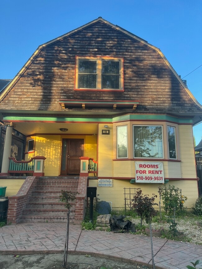 Photo - 22 S 11th St House