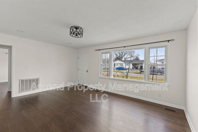 Foto del edificio - 4610 Leslie Ln