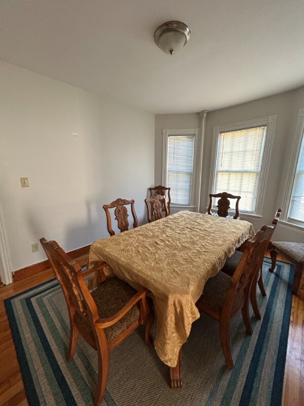 Building Photo - 583 Washington Ave