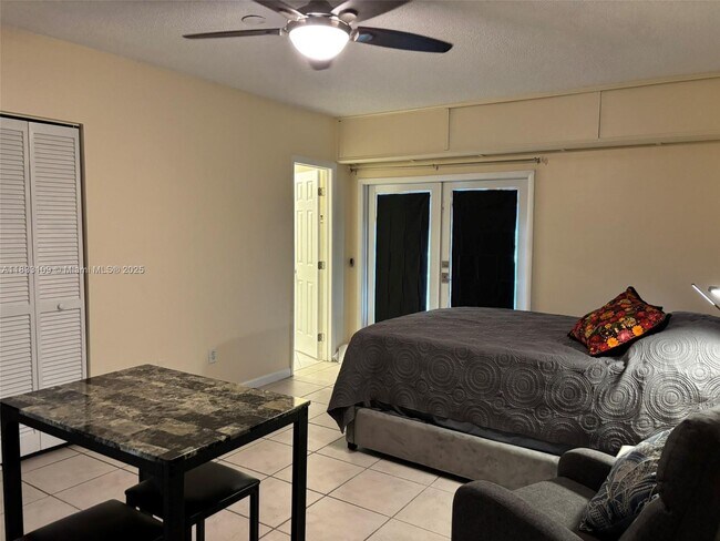 Foto del edificio - 15059 SW 96th Terrace