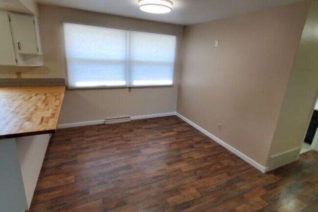 Foto del edificio - 316 19th St W