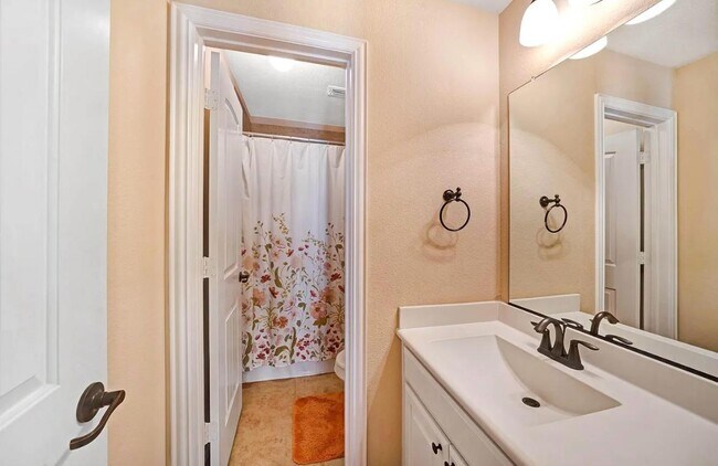 Bathroom #4 - 2399 Bunny Run Ln