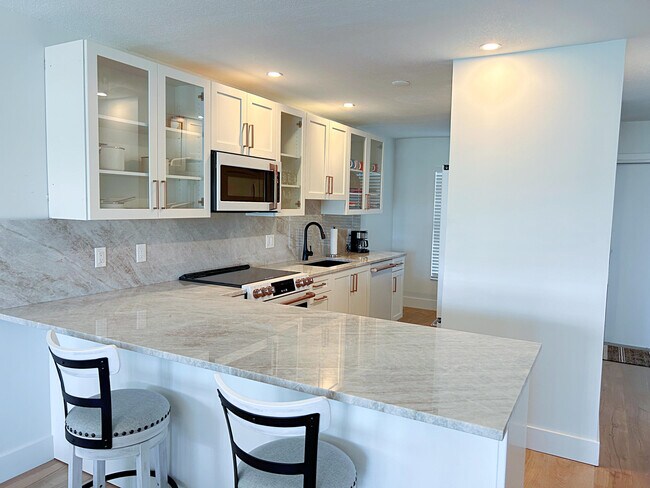 Foto del edificio - 1030 Silk Oak Terrace