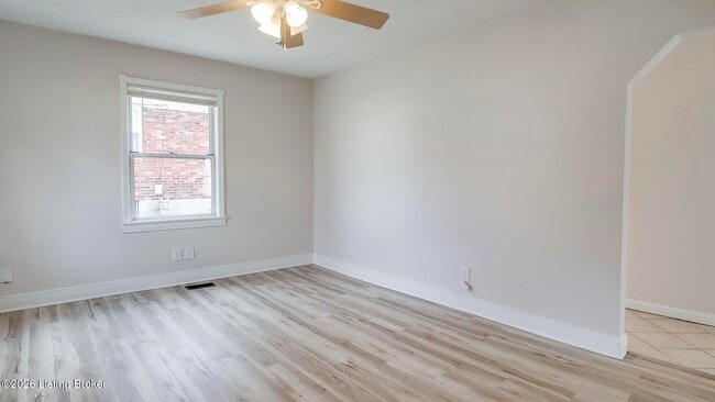 Foto del edificio - 3318 Van Winkle Dr