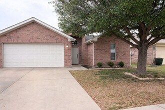 Building Photo - 9108 Gristmill Ct