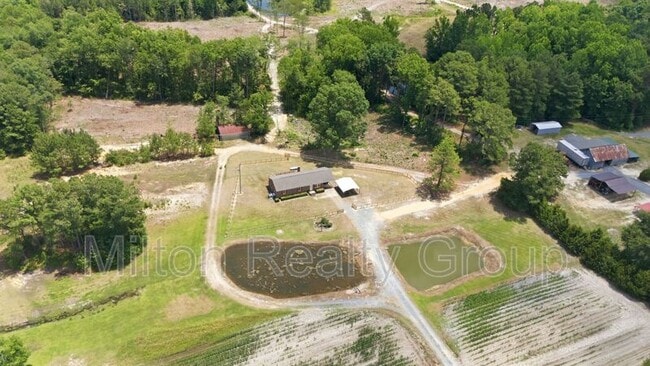 Building Photo - 763 Tingen Rd