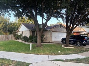 Building Photo - 2068 Buckley Ln