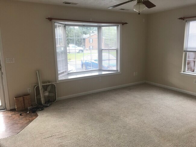 Living Room - 2365 Breckenridge Ct
