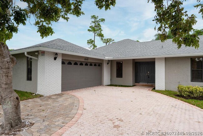 Building Photo - 13575 Columbine Ave