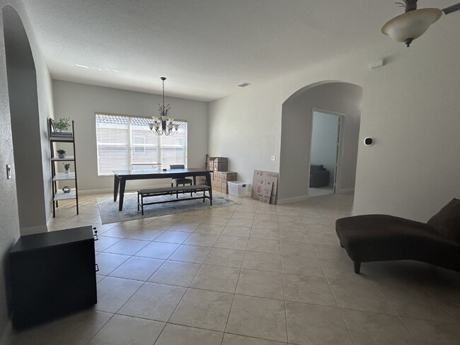 Foto del edificio - Gorgeous home in FALCON TRACE SUBDIVISION!