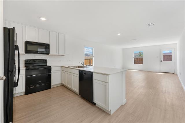 Foto del edificio - 6845 Bramblewood Dr