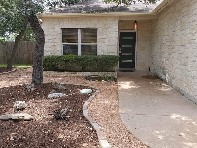 Building Photo - 5504 Longhorn Landing
