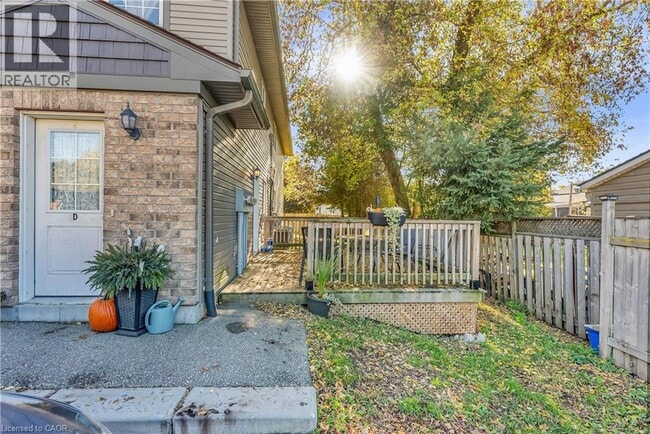 Photo du bâtiment - 180 Union St W