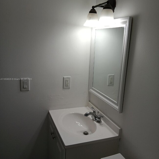 Building Photo - 13376 SW 268th Ter