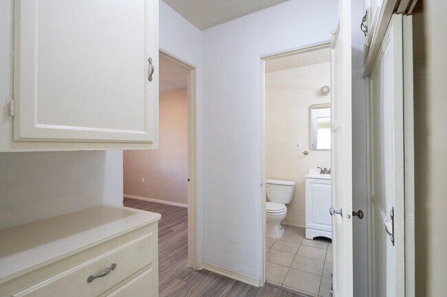 Foto del edificio - Palms Apartments