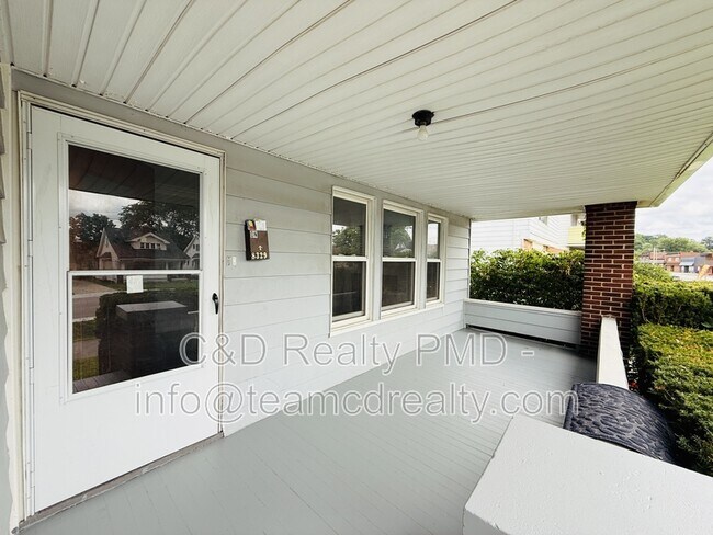 Foto del edificio - 8329 Garfield Blvd