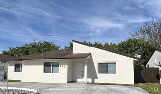 Building Photo - 545 W 79th Pl