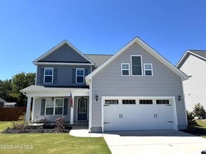 Building Photo - 425 Pebble Shore Dr