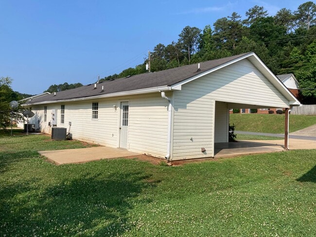 Foto del edificio - 2/1 Apartment in East Rome- $950