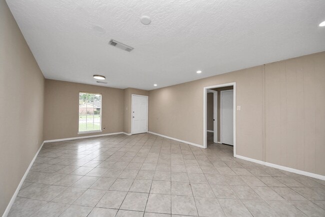 Building Photo - 11607 Neff St