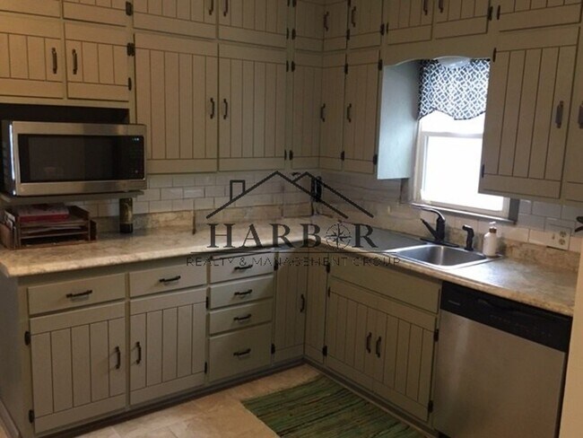 Foto del edificio - 1610 4th St NE