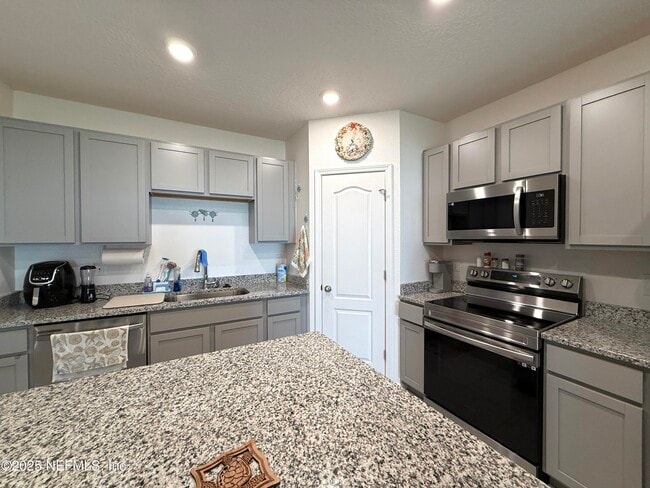 Building Photo - 3269 Penny Cove Dr