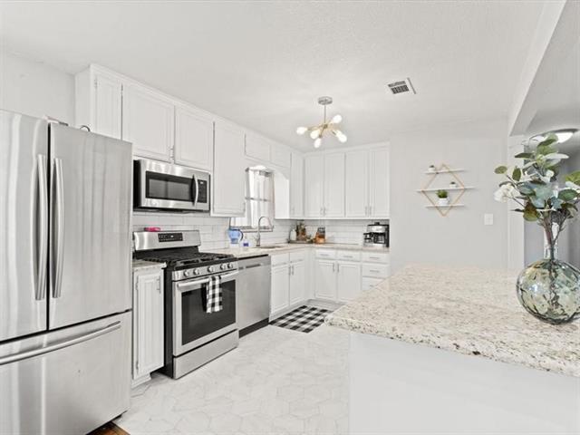 Building Photo - 3601 Cork Pl