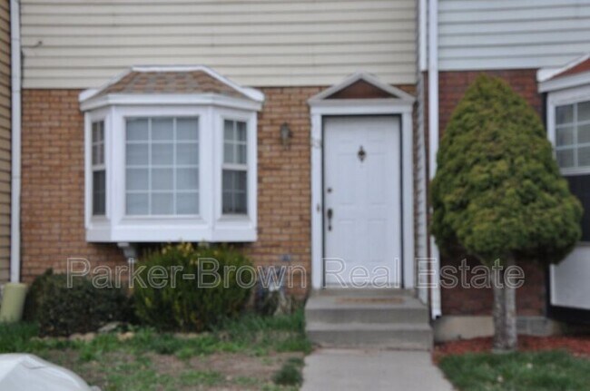 Building Photo - 430 N 470 W