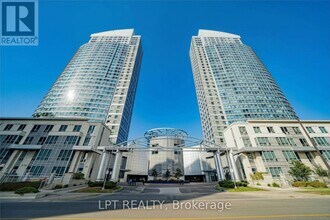 Building Photo - 38 Lee Centre Dr