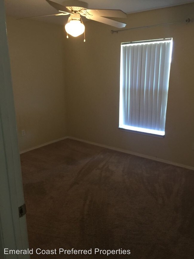 Foto del edificio - 4 br, 3 bath House - 101 Cape Cod Dr.