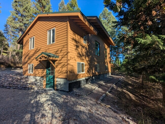 Building Photo - 286 Antler Rdg Rd