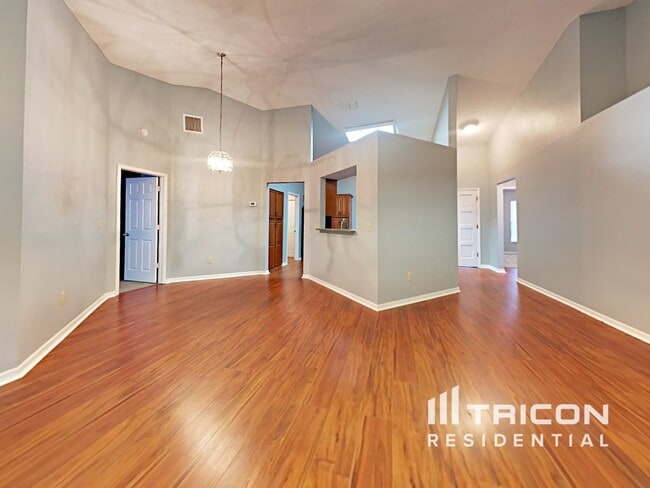 Building Photo - 11318 Silverleaf Ct