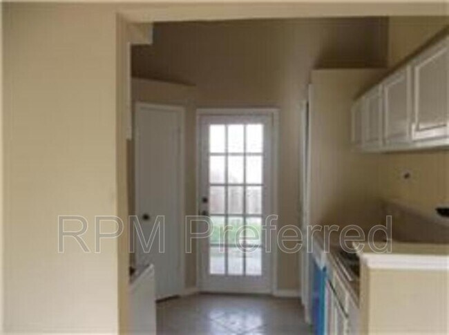 Building Photo - 18315 Santolina Ln