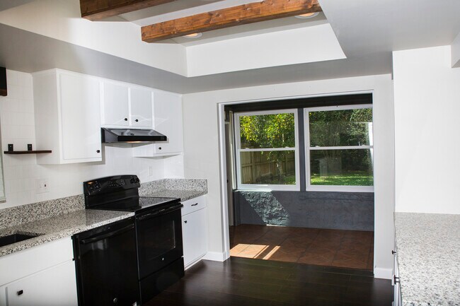 Foto del edificio - 1931 Tarpon Ct